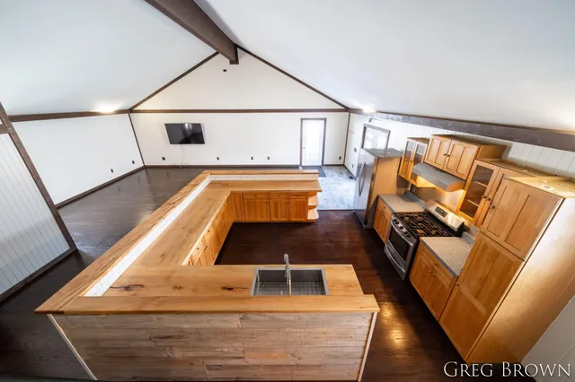 $259,900 | 6978 Whites Bridge Road, Belding, MI 48809