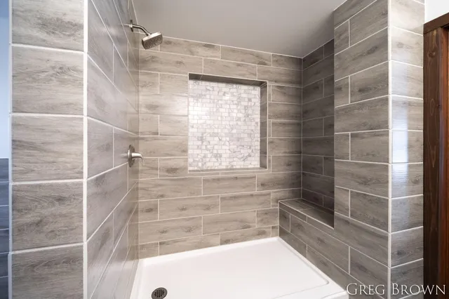 $259,900 | 6978 Whites Bridge Road, Belding, MI 48809