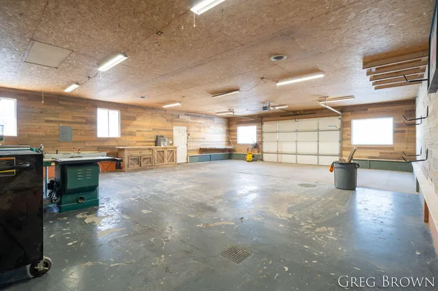 $259,900 | 6978 Whites Bridge Road, Belding, MI 48809