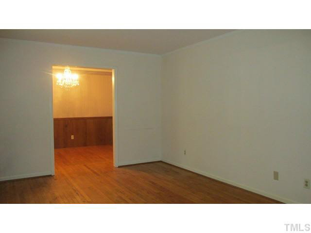 3512 Oates Drive Raleigh, NC 27604 - Photo 4 of 25