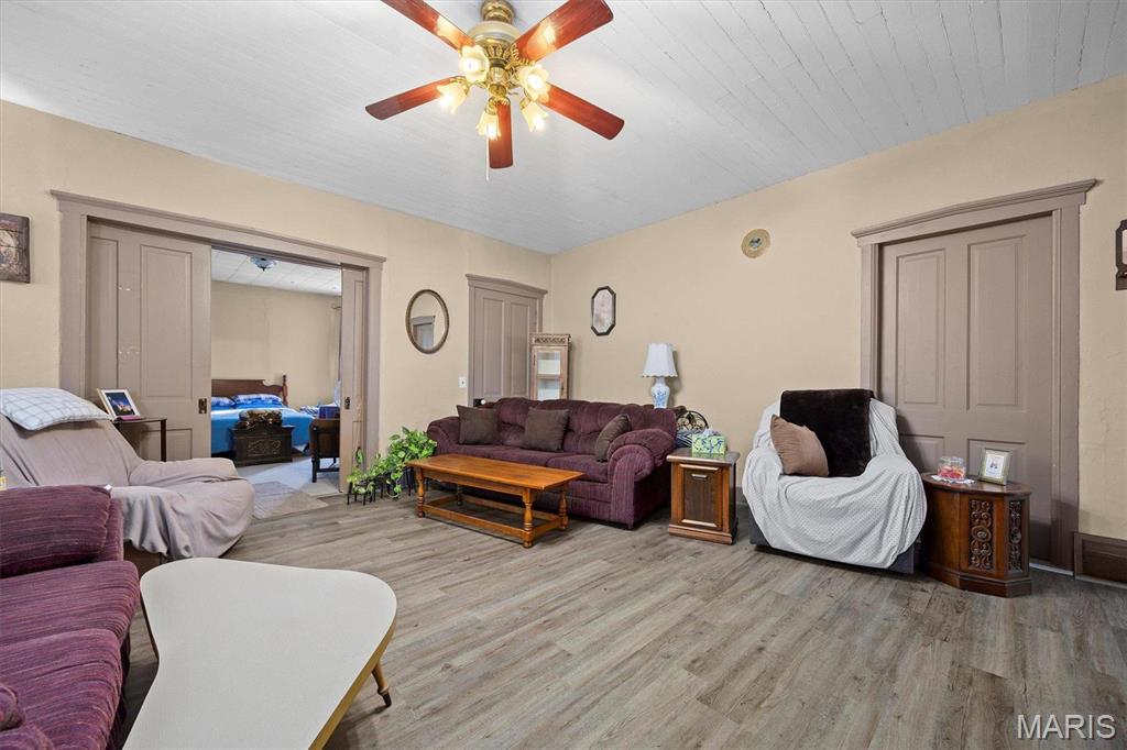 3037 Blumberg Road Marine, IL 62061 - Photo 4 of 29 Gallery Image 4