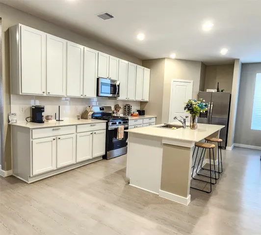 $2,300 | 28611 Prickle Grass Trail, Hockley, TX 77447