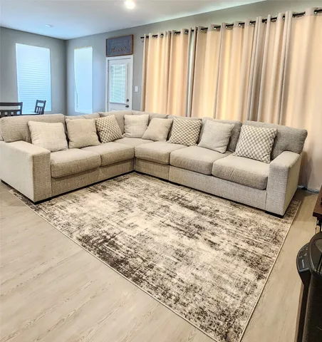 $2,300 | 28611 Prickle Grass Trail, Hockley, TX 77447