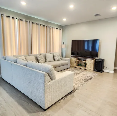 $2,300 | 28611 Prickle Grass Trail, Hockley, TX 77447