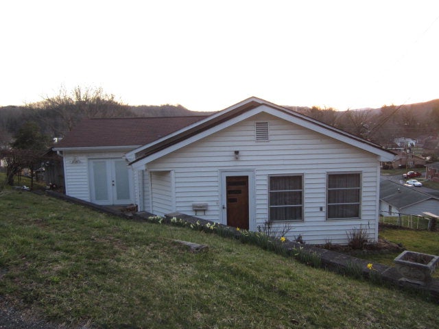 212 Ratliff Street Richlands, VA 24641 - Photo 1 of 1 Gallery Image 1
