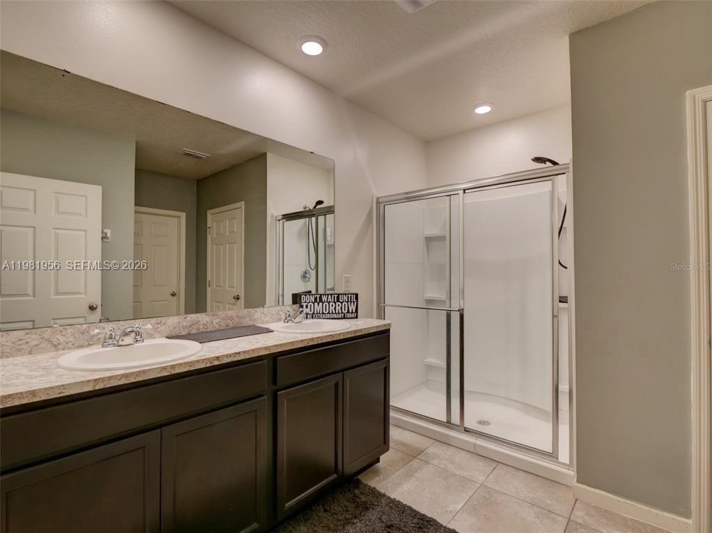 808 Old Country Rd S East Palm Bay, FL 32909 - Photo 19 of 27