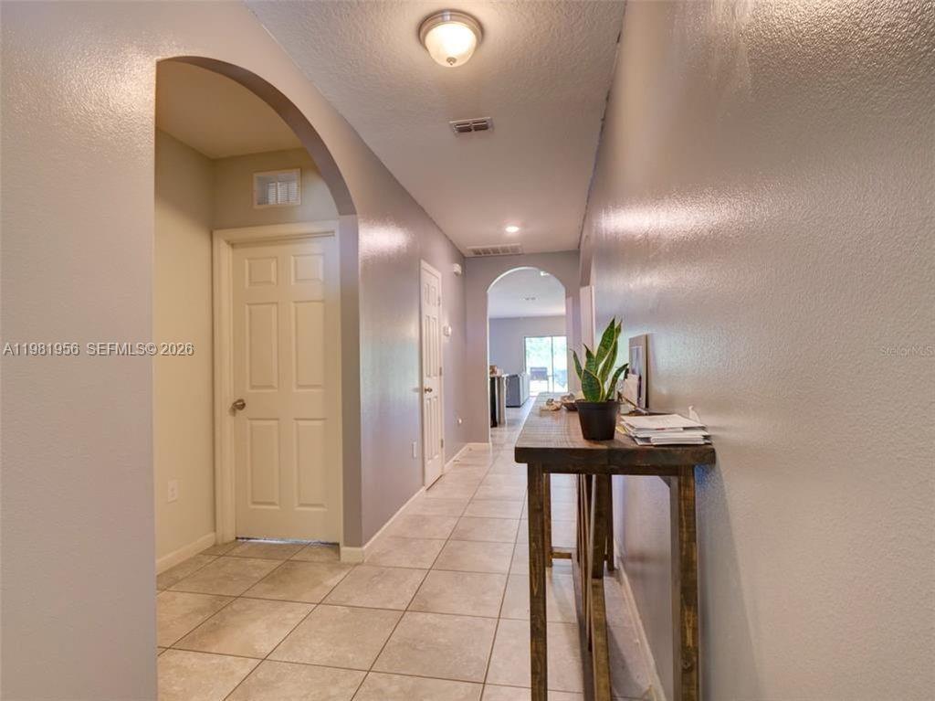 808 Old Country Rd S East Palm Bay, FL 32909 - Photo 5 of 27