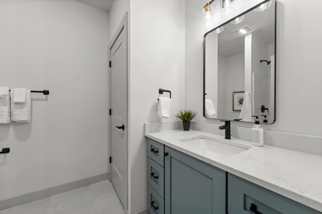 $990,000 | L138 Colton Sun Prairie, Sun Prairie, WI 53590