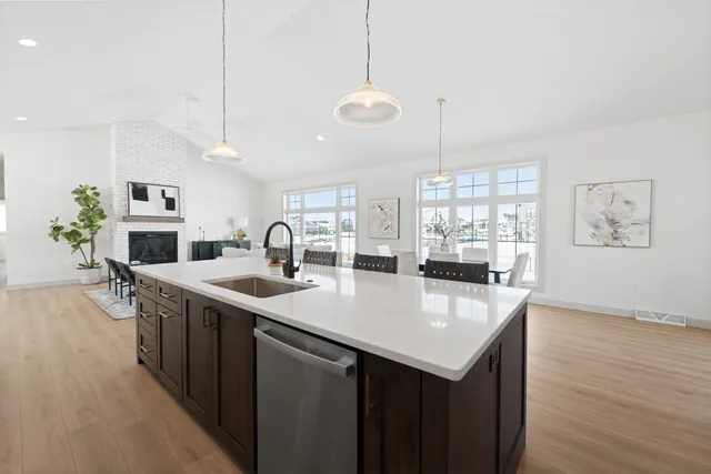 $990,000 | L138 Colton Sun Prairie, Sun Prairie, WI 53590