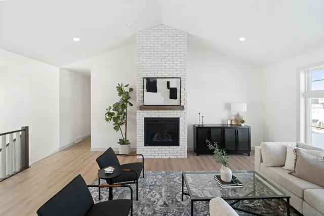 $990,000 | L138 Colton Sun Prairie, Sun Prairie, WI 53590