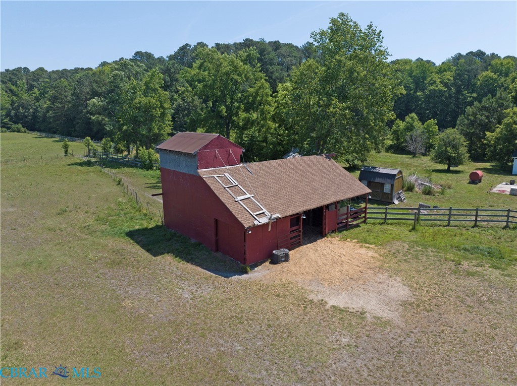 2115 Tabernacle Road Diggs, VA 23045 - Photo 5 of 54