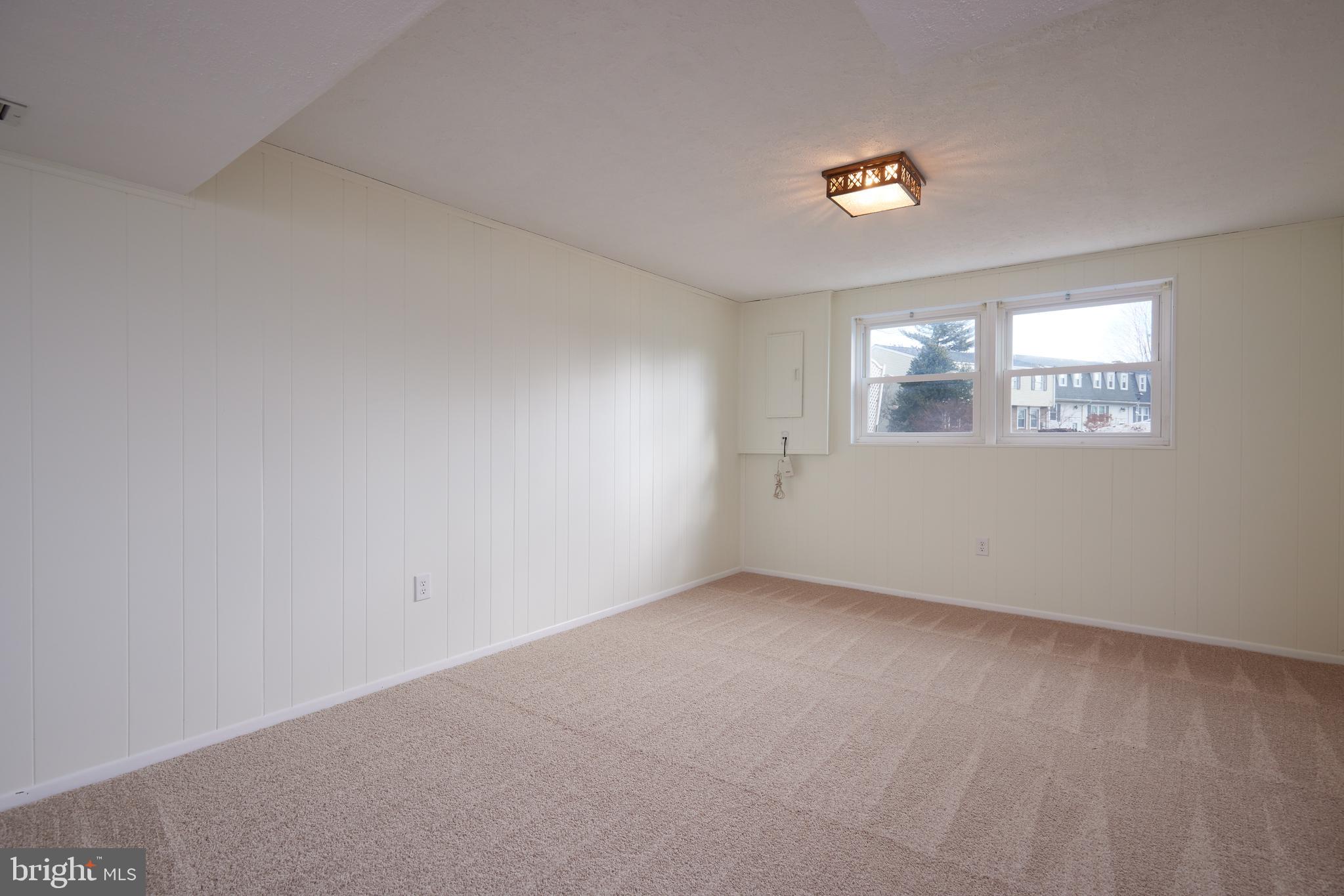 17502 Kohlhoss Road Poolesville, MD 20837 - Photo 17 of 26 Lower level family room