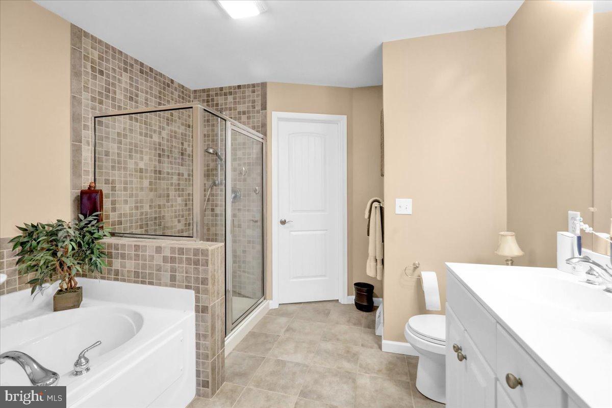 33 Michael Lane Denver, PA 17517 - Photo 12 of 24 Elegant bathroom with modern finishes.