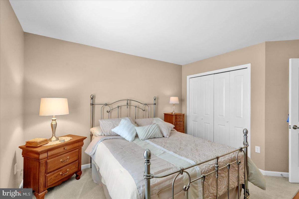 33 Michael Lane Denver, PA 17517 - Photo 15 of 24 Cozy retreat with warm, inviting tones.