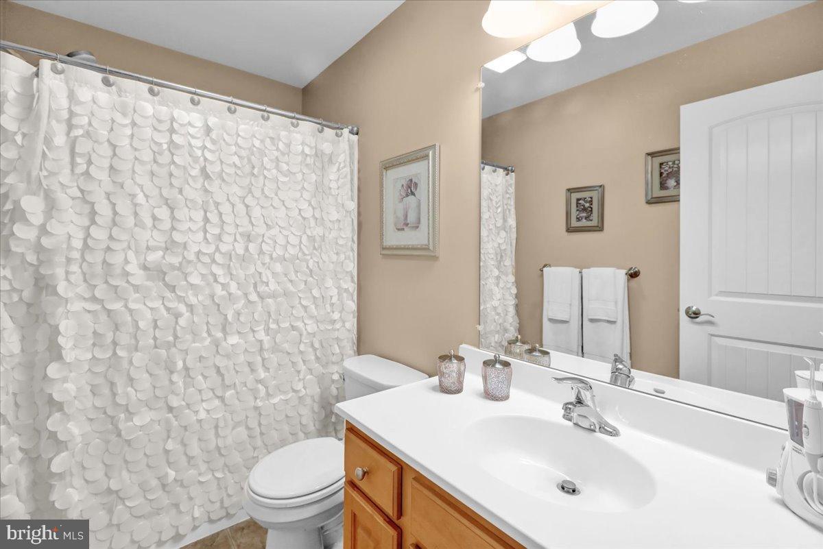 33 Michael Lane Denver, PA 17517 - Photo 16 of 24 Charming bathroom with modern touches.