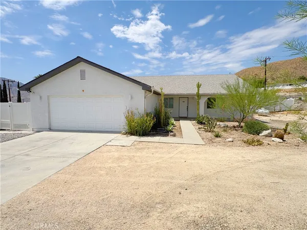 $4,000 | 12628 Excelsior Street, Whitewater, CA 92282