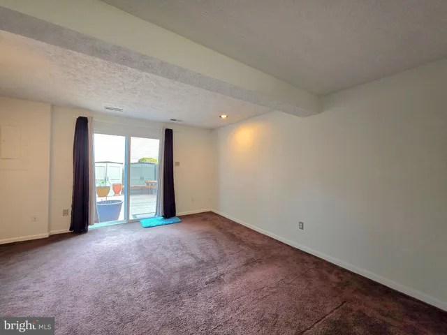 $2,200 | 8568 Koluder Court, Lorton, VA 22079