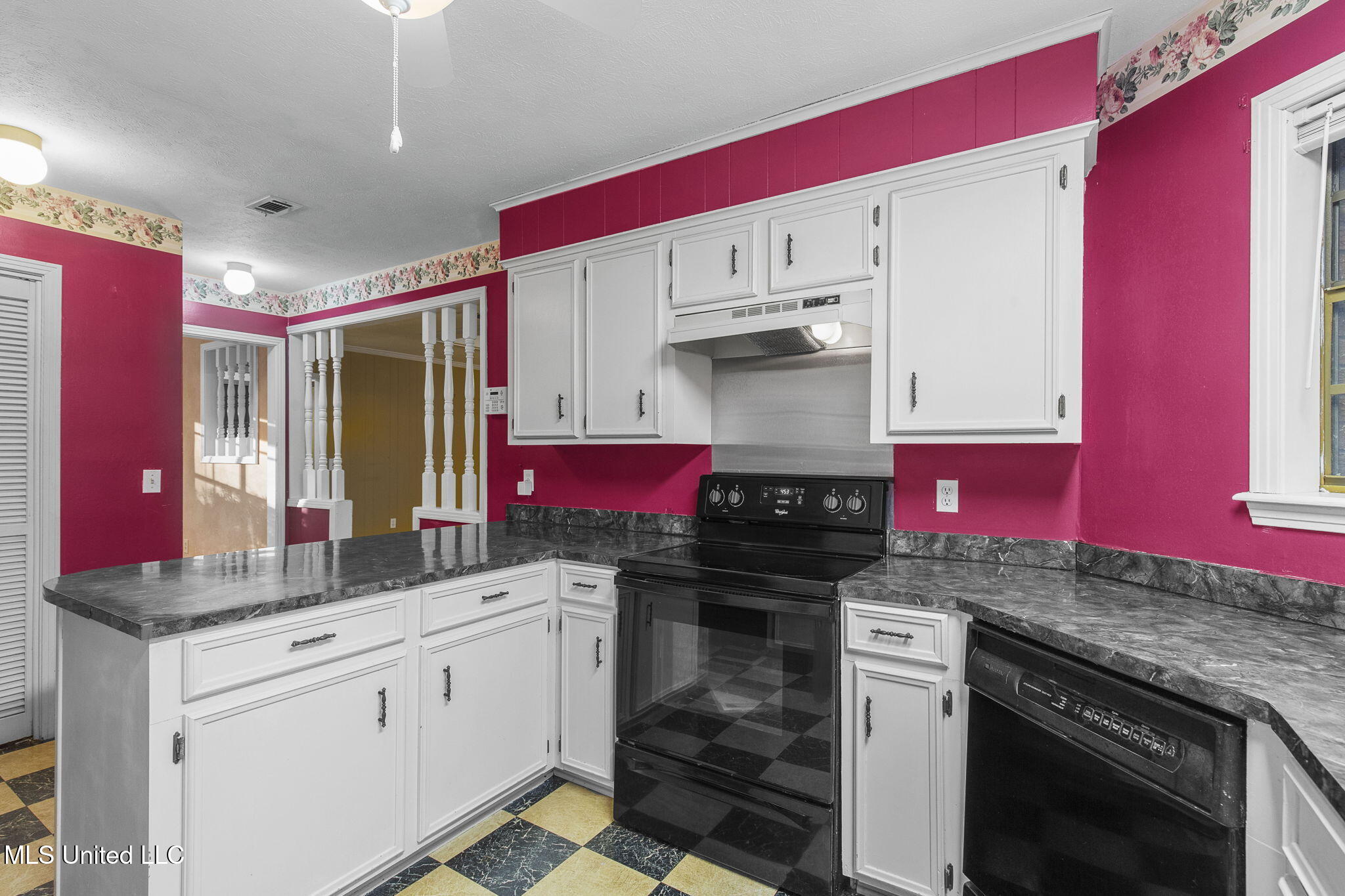 102 Sunline Drive Brandon, MS 39042 - Photo 16 of 45 Kitchen