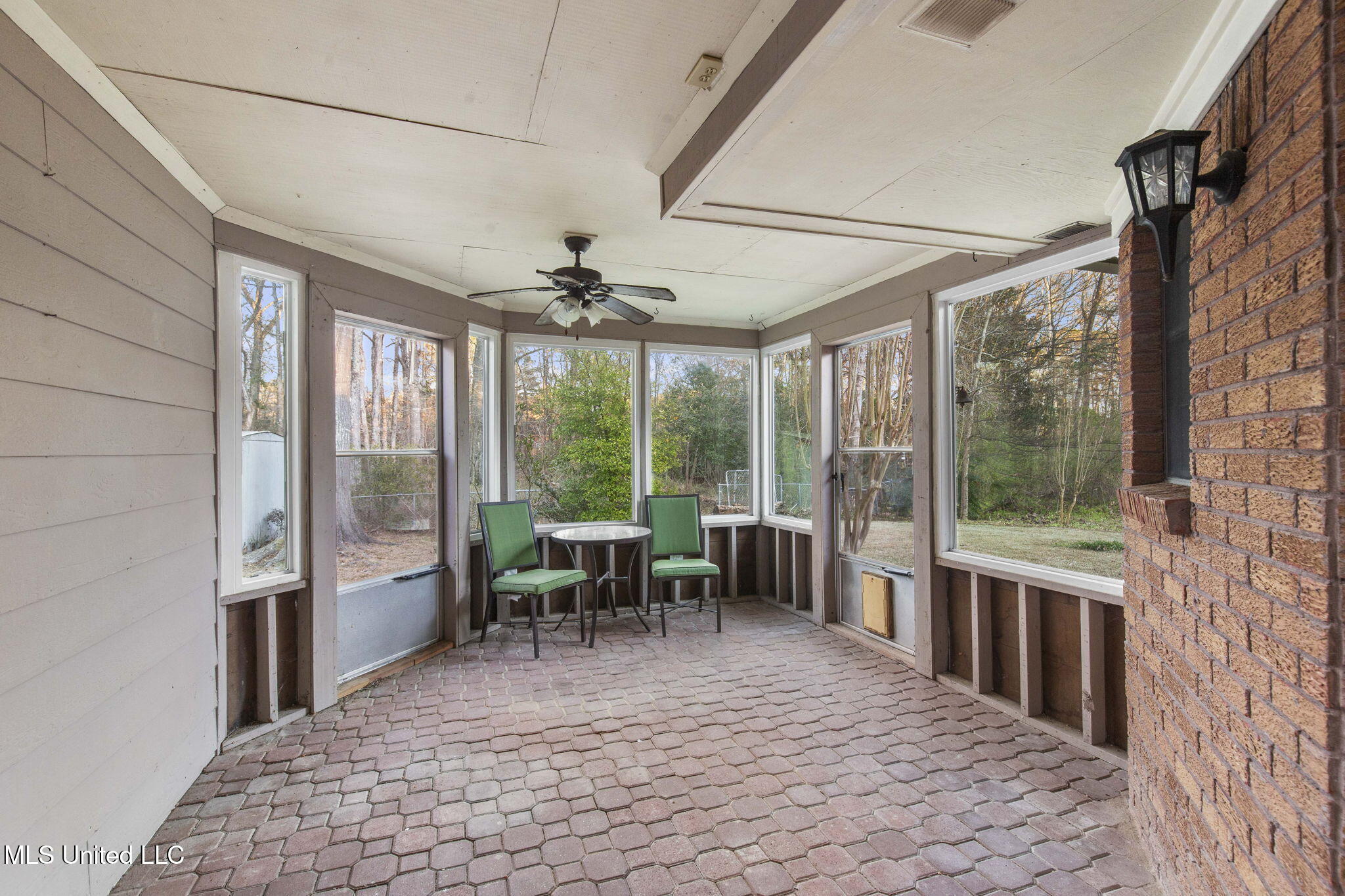 102 Sunline Drive Brandon, MS 39042 - Photo 23 of 45 Sunroom