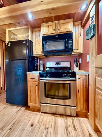 $429,000 | 7 Hilltop Road, Guilford, ME 04443