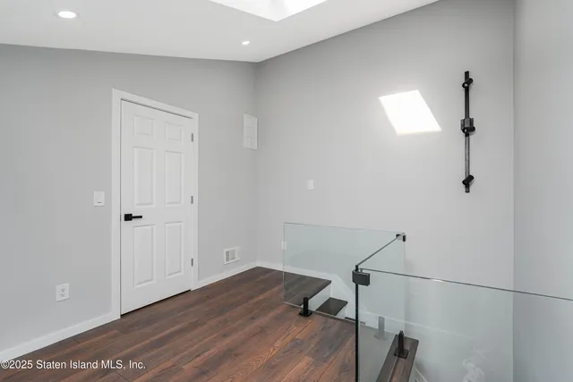 $518,000 | 64 Wolkoff Lane | Graniteville