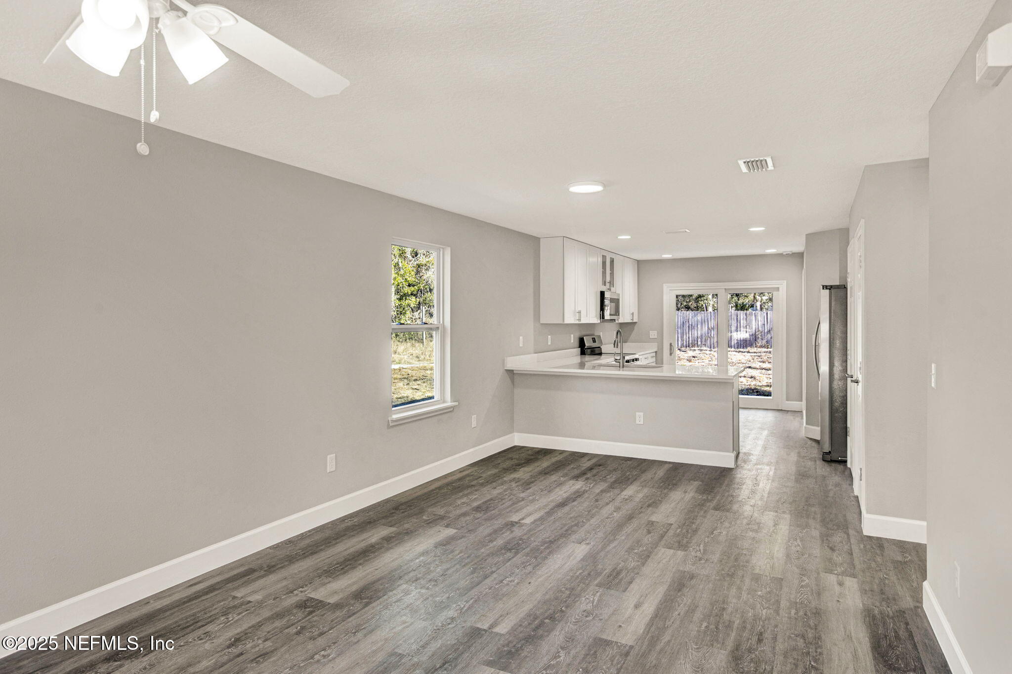 7539 Reed Street Jacksonville, FL 32208 - Photo 6 of 29 Great Room