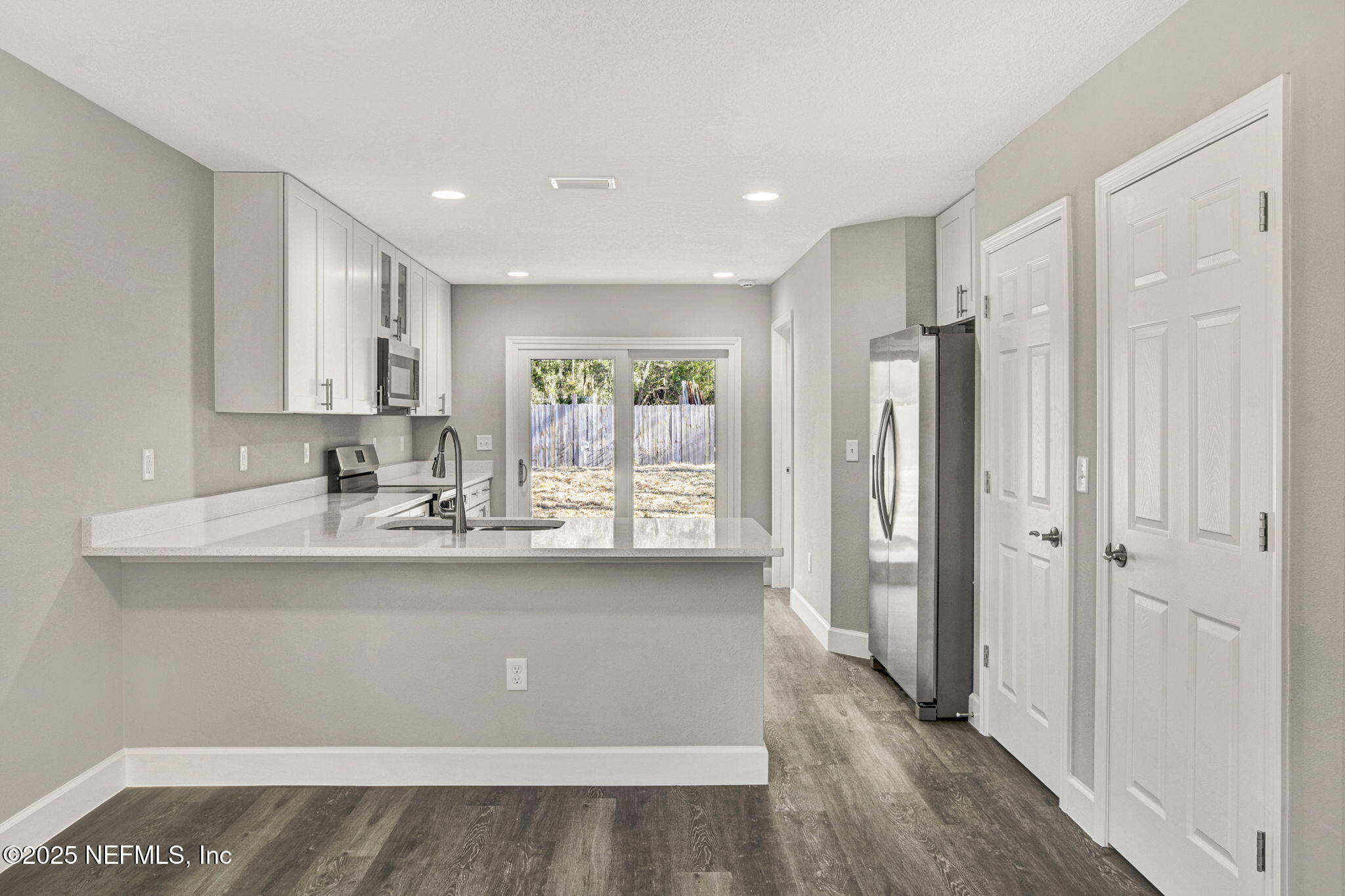 7539 Reed Street Jacksonville, FL 32208 - Photo 10 of 29 Kitchen