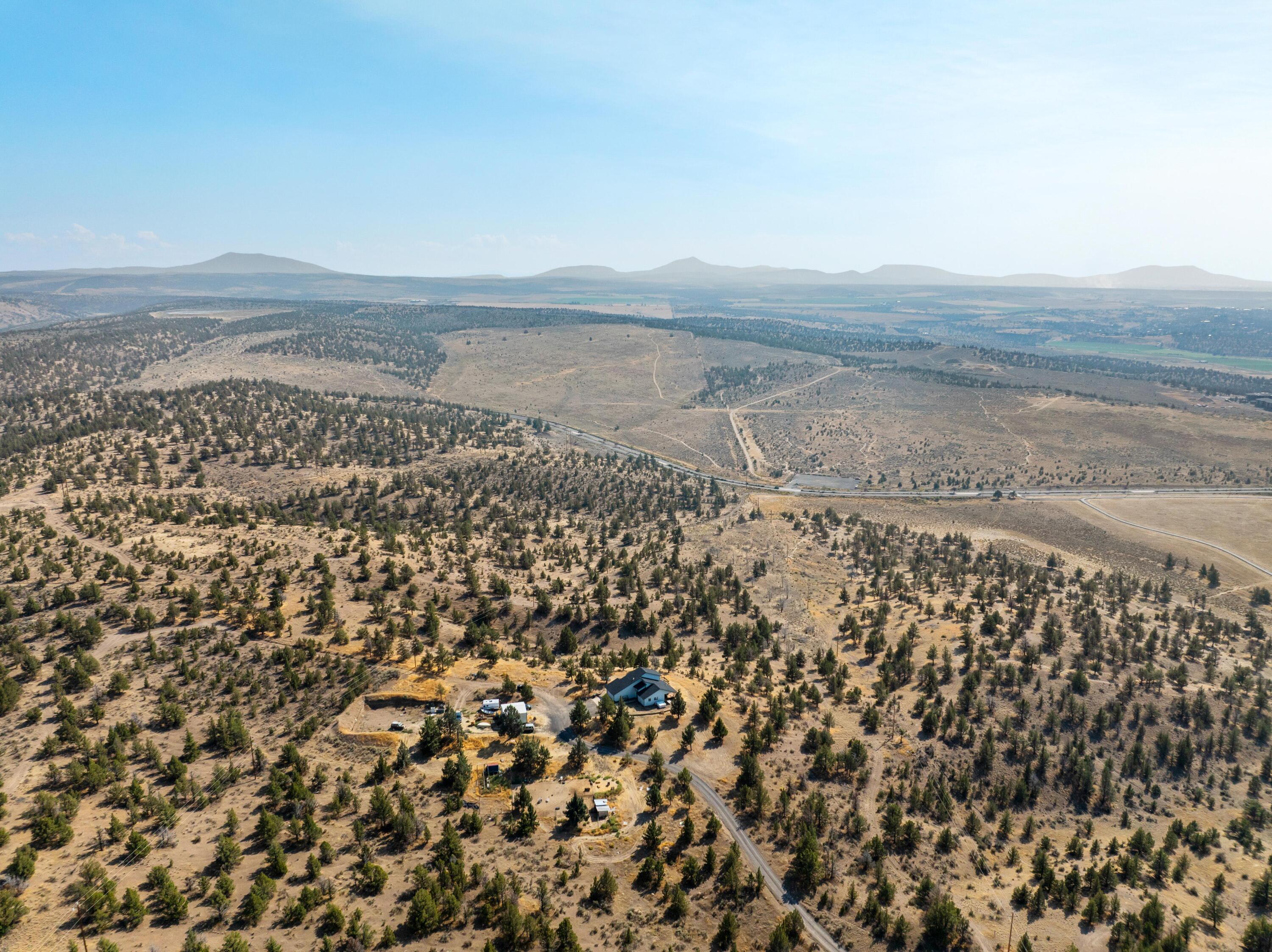 1925 Northeast Loucks Road Madras, OR 97741 - Photo 33 of 36 03-Aerial