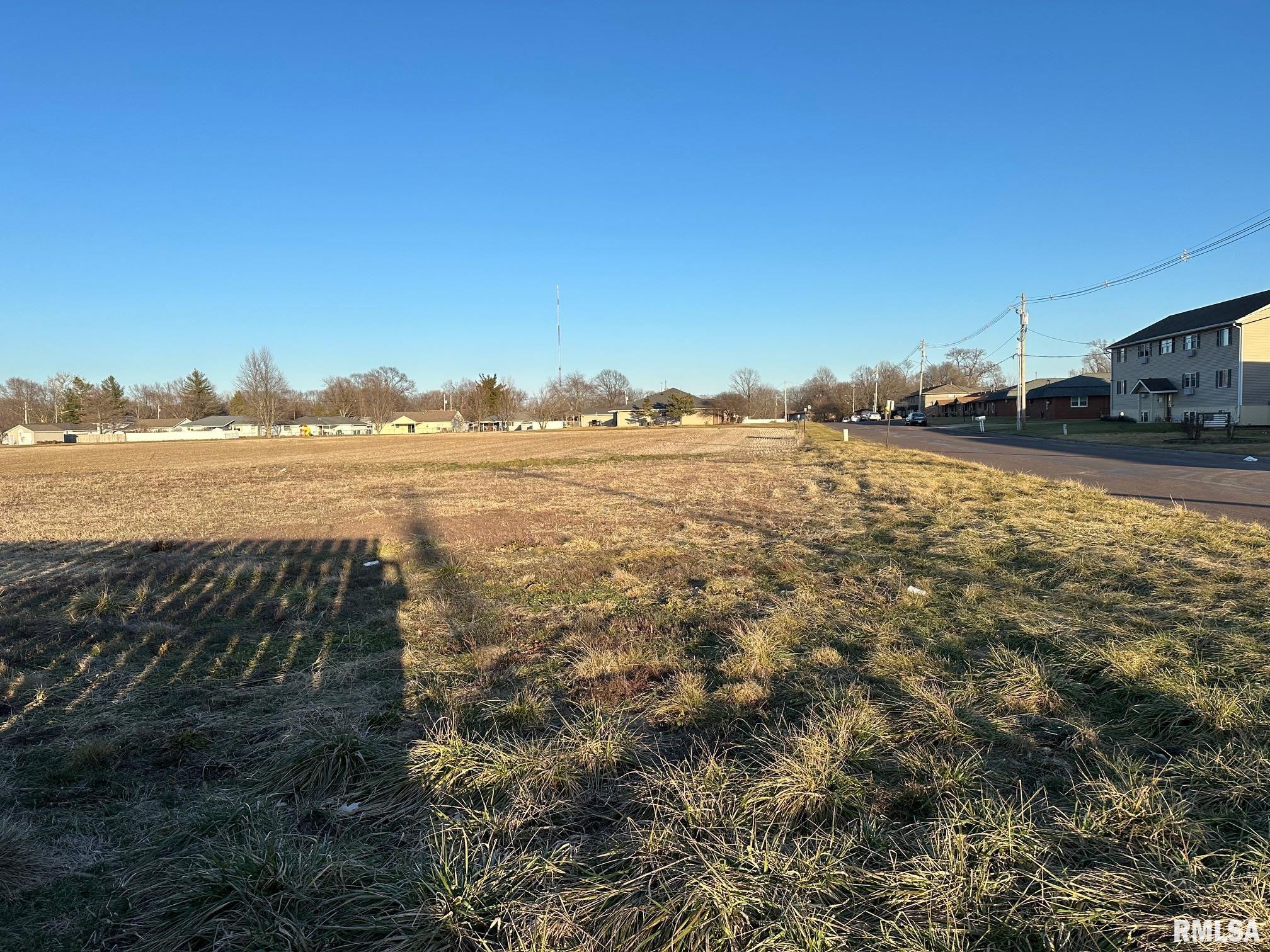 15 Harris Road East Peoria, IL 61611 - Photo 19 of 46