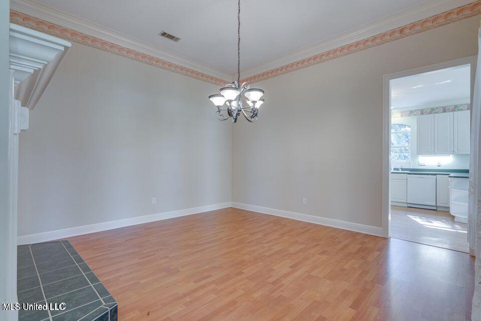 7730 Manini Way Diamondhead, MS 39525 - Photo 15 of 73 16