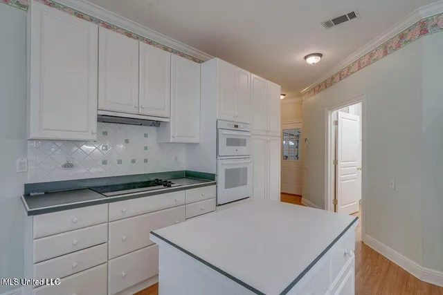 $399,000 | 7730 Manini Way, Diamondhead, MS 39525