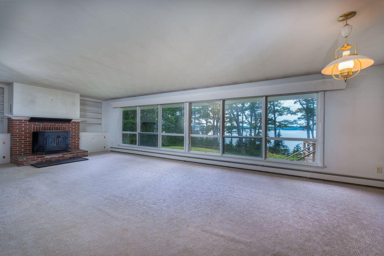 890 Mere Point Road Brunswick, ME 04011 - Photo 20 of 52 Living room A