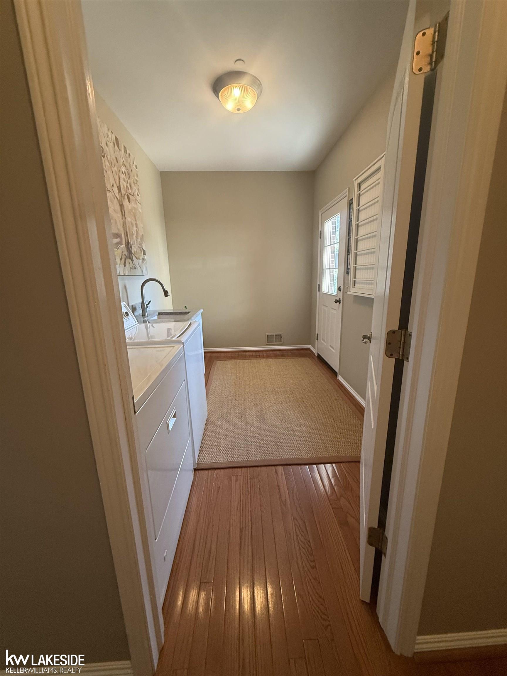 901 Jack Pine Drive Rochester, MI 48306 - Photo 32 of 92