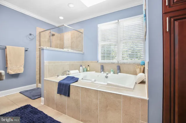 $739,900 | 108 Huntington Hills Lane, Fredericksburg, VA 22401