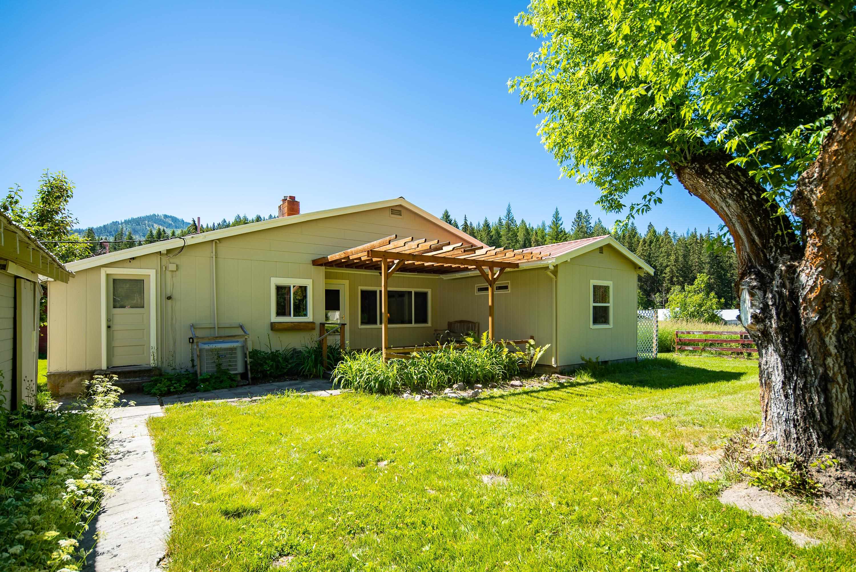 2259 Addy-Gifford Road Addy, WA 99101 - Photo 1 of 33