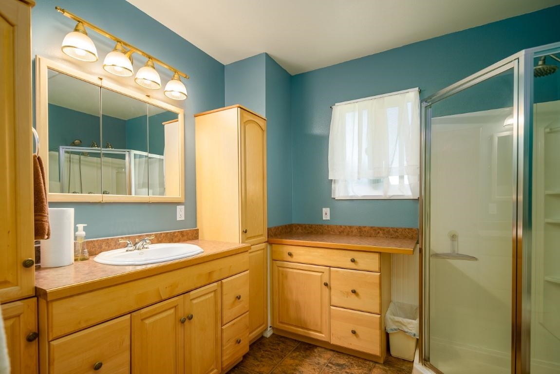 2259 Addy-Gifford Road Addy, WA 99101 - Photo 29 of 33