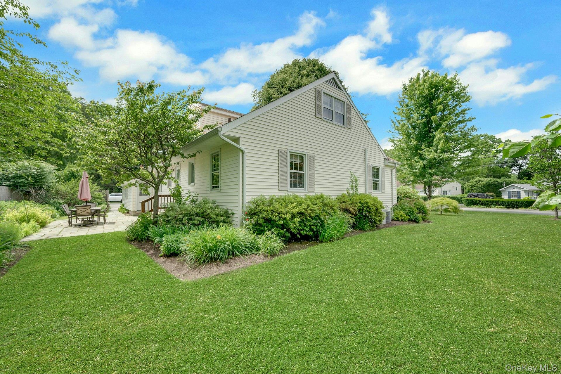29 Old Orchard Road Rye Brook, NY 10573 - Photo 37 of 42