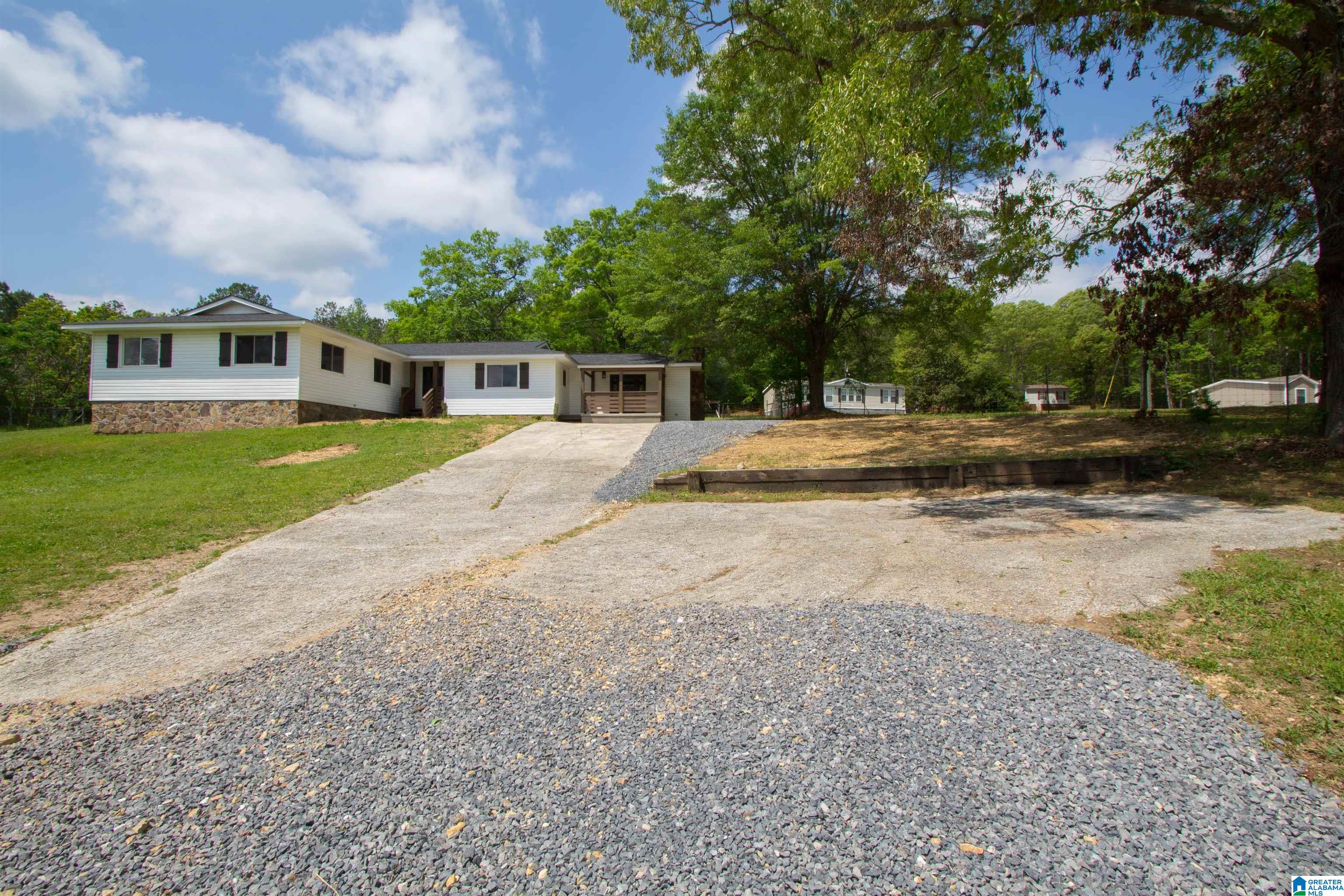 1695 Highway 231 Vincent, AL 35178 - Photo 5 of 59