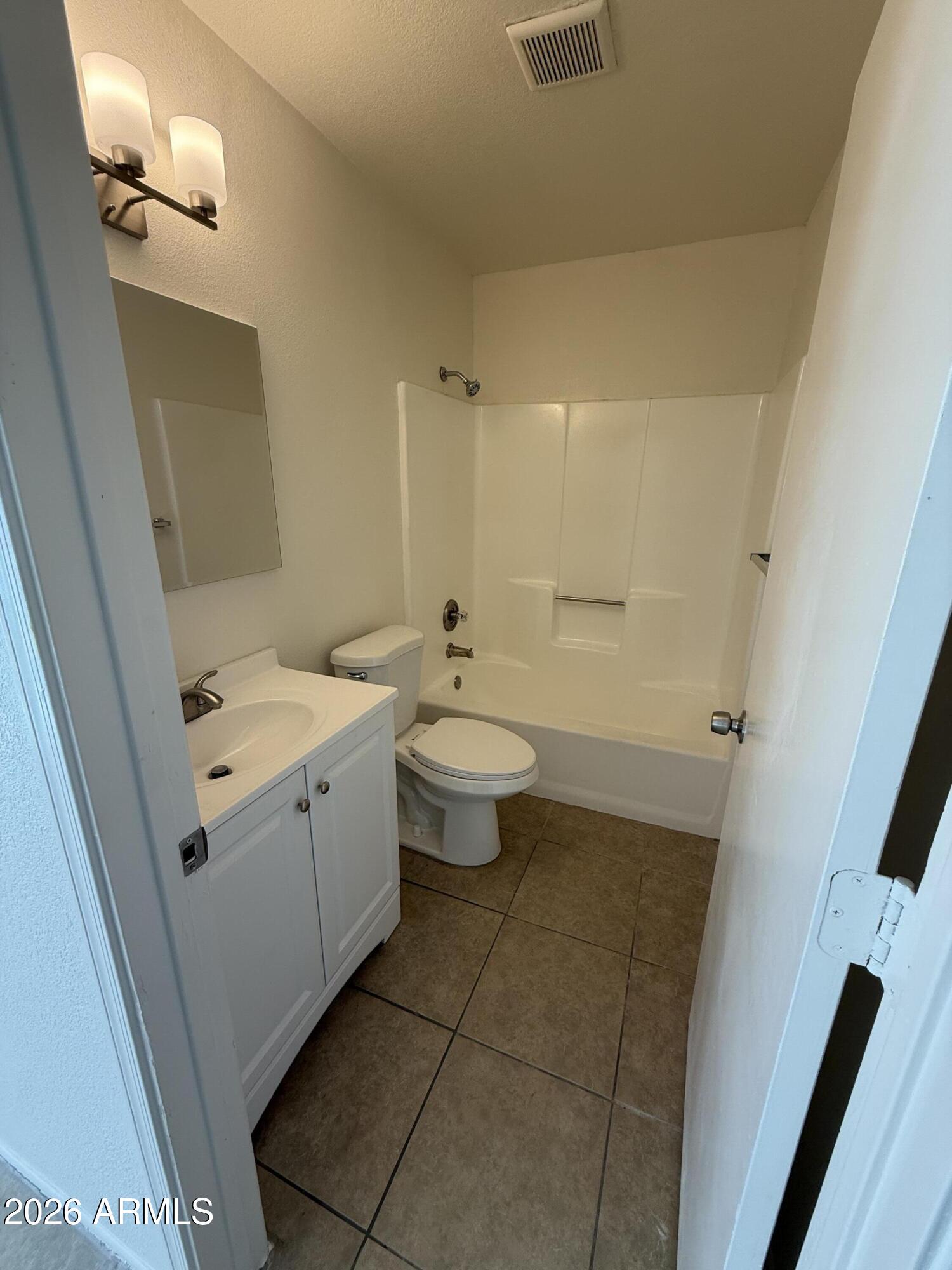 2560 South Yavapai Road Apache Junction, AZ 85119 - Photo 6 of 16 IMG_0742