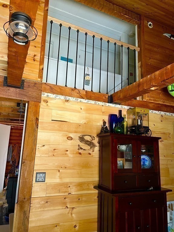 60 Stallion Hill Road Sturbridge, MA 01518 - Photo 4 of 36 Gallery Image 4