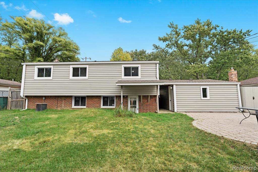 1405 Maple Drive Rochester, MI 48307 - Photo 24 of 26