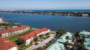 110 Half Moon Circle, Unit E2 Hypoluxo, FL 33462 - Photo 5 of 14 a view of a lake and city