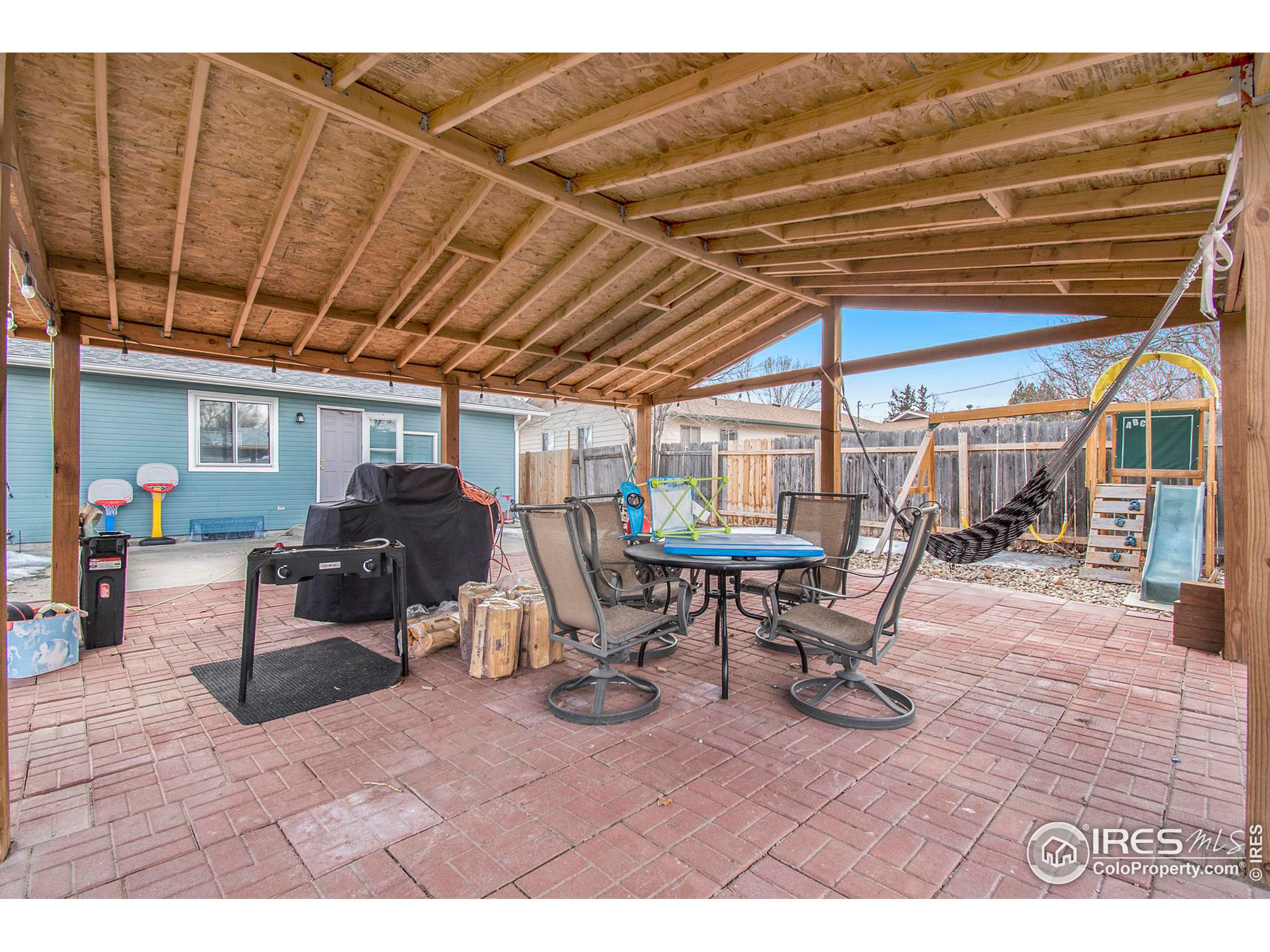 3231 West 5th St Road Greeley, CO 80634 - Photo 30 of 31 a view of a outdoor space with seating