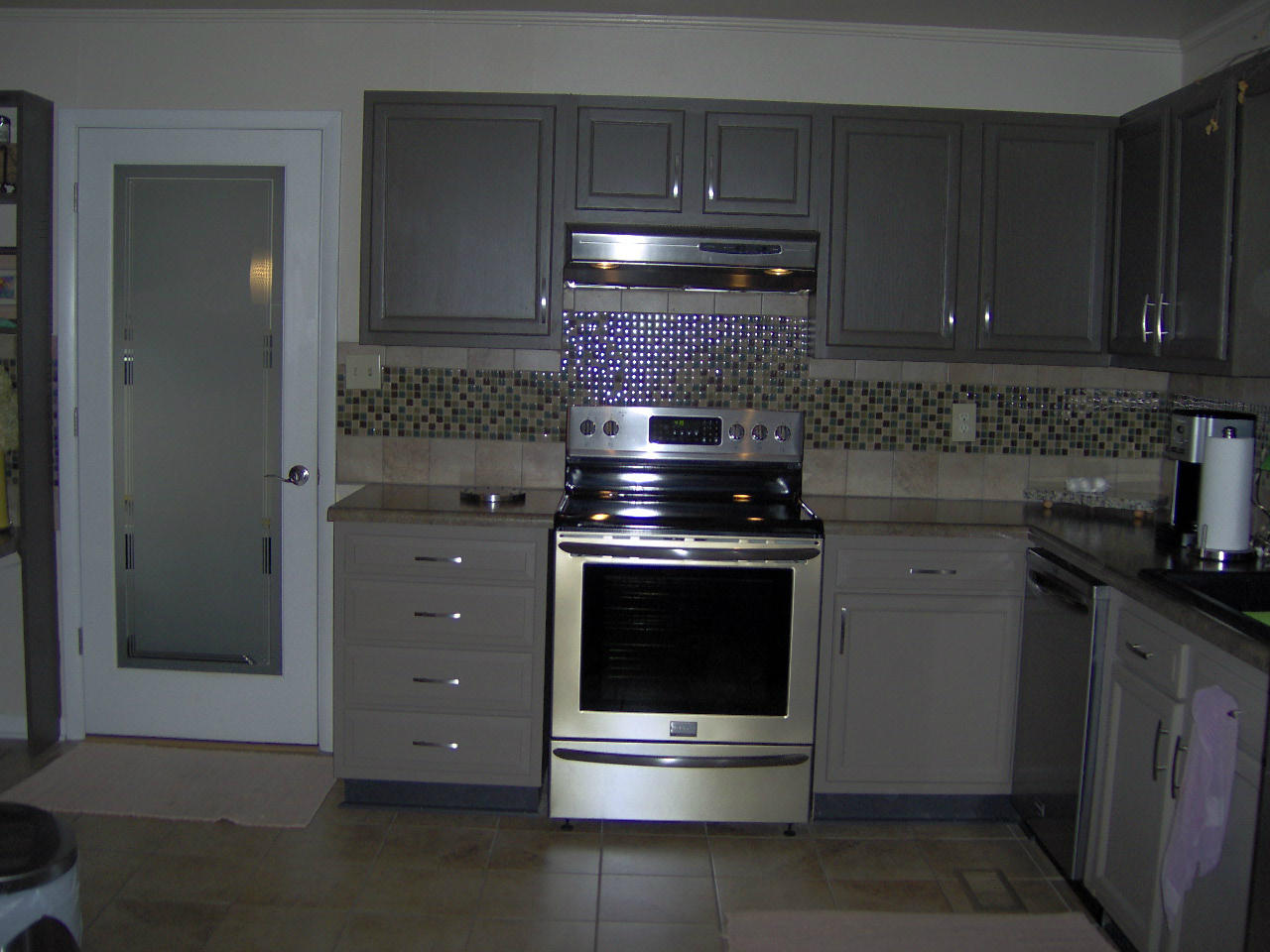804 Kesterson Road Knoxville, TN 37918 - Photo 3 of 16 Kitchen from living/dining room