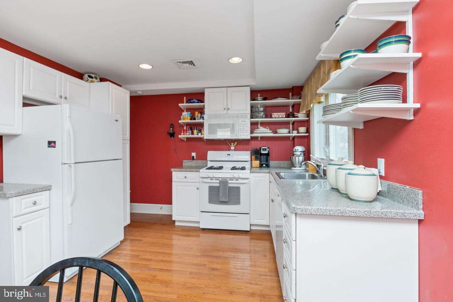 111 West Sylvan Avenue Morton, PA 19070 - Photo 5 of 14