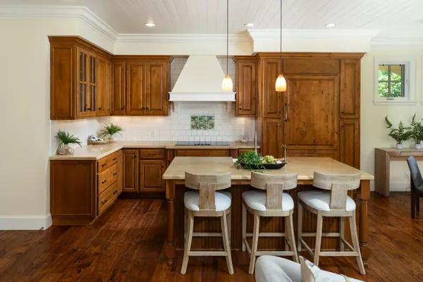 $5,298,000 | 25550 Moody Road, Los Altos Hills, CA 94022