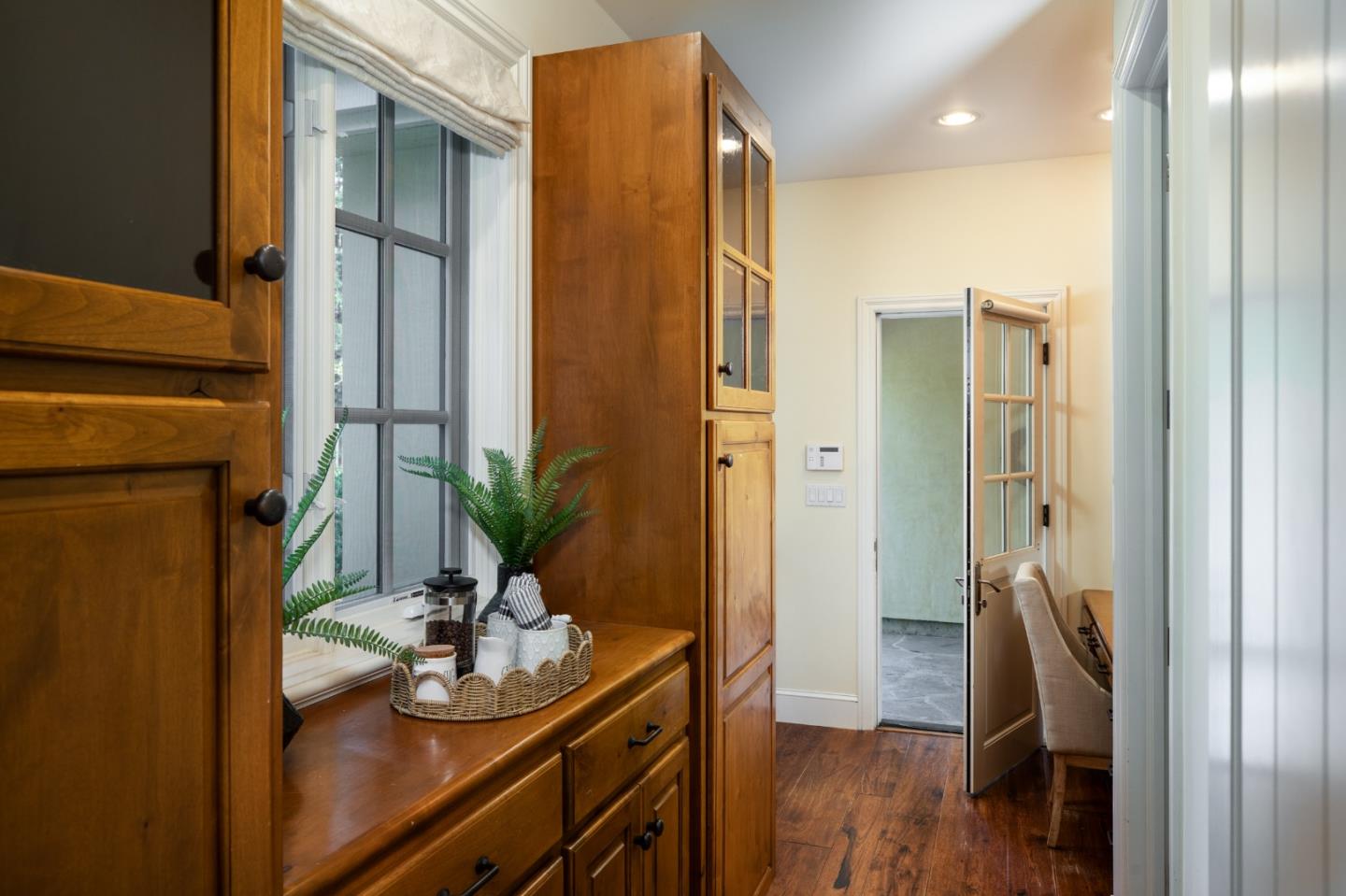 25550 Moody Road Los Altos Hills, CA 94022 - Photo 15 of 44