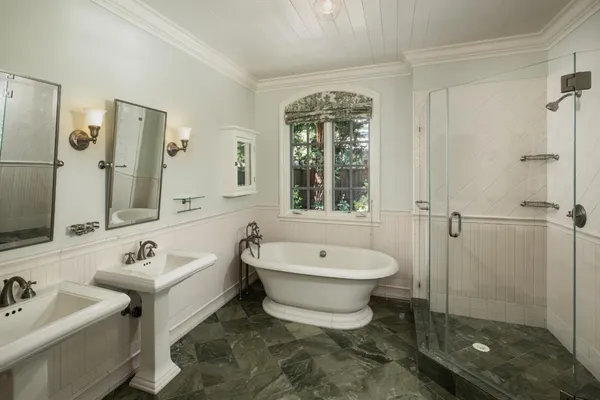 $5,298,000 | 25550 Moody Road, Los Altos Hills, CA 94022