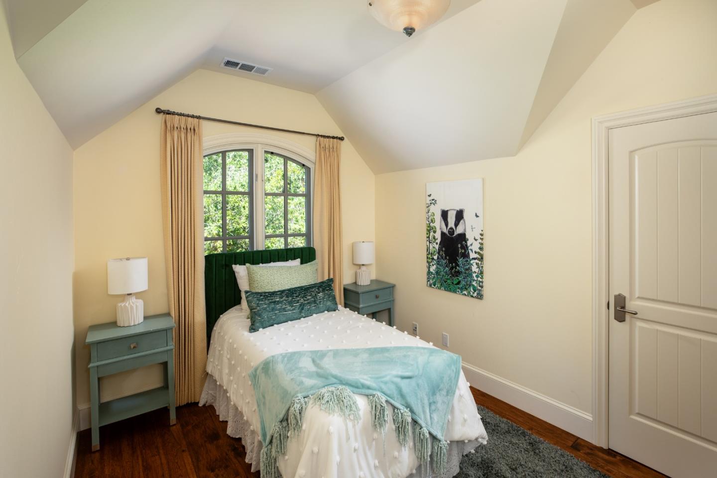 25550 Moody Road Los Altos Hills, CA 94022 - Photo 22 of 44