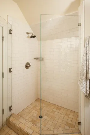 $5,298,000 | 25550 Moody Road, Los Altos Hills, CA 94022